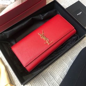 Women's Red Cassandre Ysl-Flap Leather Clutch Bag